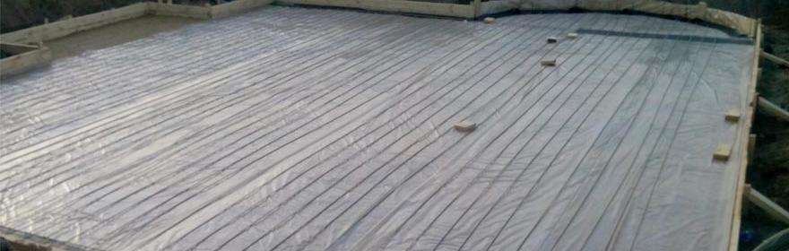 Фундамент для дома - какой выбрать? Ленточный или на винтовых сваях